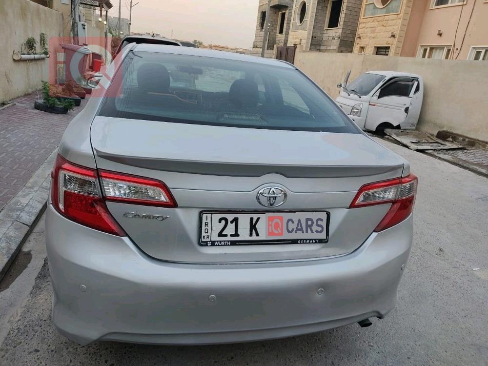 تۆیۆتا کامری